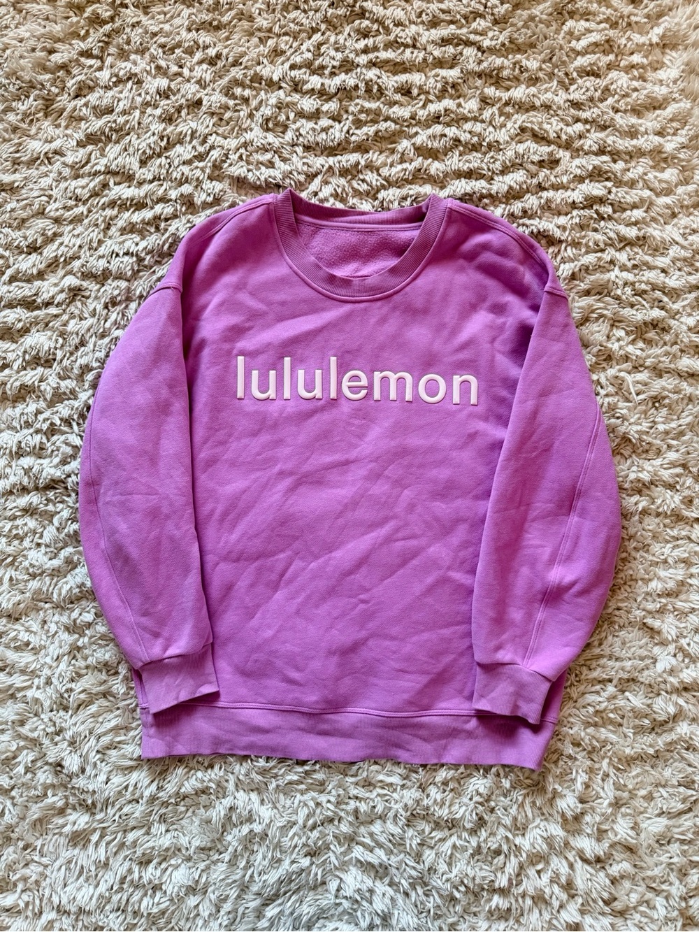 Dahlia Mauve Perfectly Oversized Crew Lululemon - Picture 2 of 8